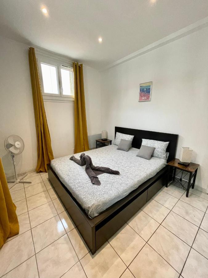 Joli Appartement Spacieux A 3 Min A Pied De La Mer Nice Buitenkant foto